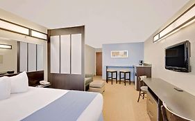 Microtel Inn And Suites By Wyndham - Geneva